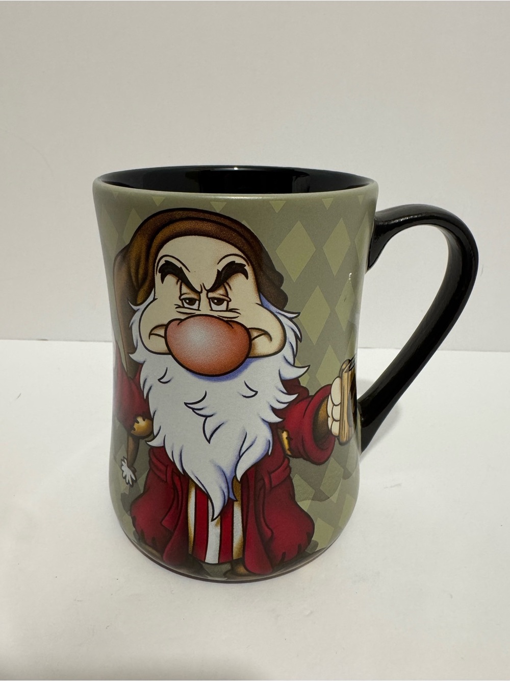 Authentic Disney Parks Grumpy “ I Hate Mornings” Two Sided Coffee/Tea Mug 16 OZ
